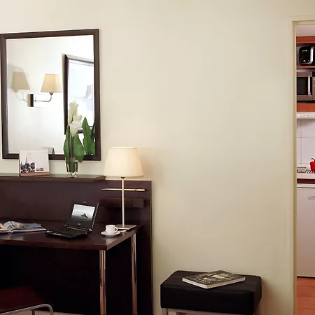 Citadines La Défense Paris Appart hôtel 4*