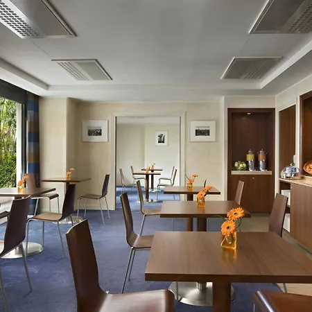 Citadines La Défense Paris 4* Courbevoie