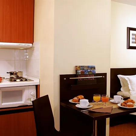 Citadines La Défense Paris Appart hôtel 4*
