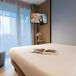 Citadines La Defense Paris Aparthotel Courbevoie