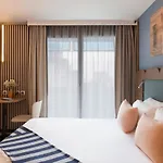 Citadines La Defense Paris Aparthotel 4*