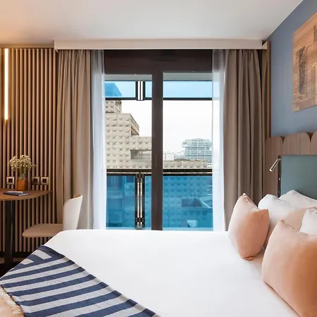 Citadines La Defense Paris 4*
