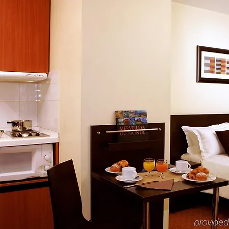 Citadines La Défense Paris Apartahotel 4*