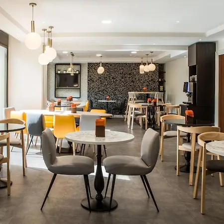Citadines La Défense Paris 4* Courbevoie