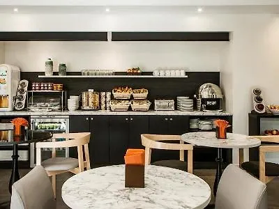 Citadines La Defense Paris 4*