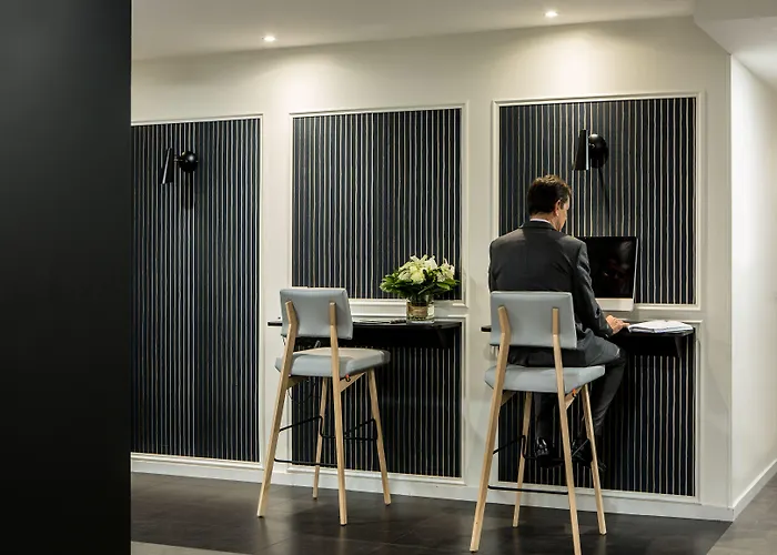 Citadines La Defense Paris מלון דירות 4*