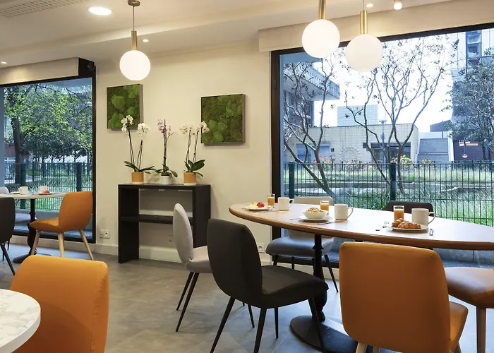 Citadines La Defense Paris מלון דירות 4*