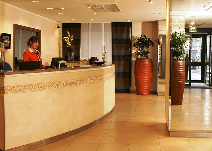 Citadines La Defense Paris 4* קורבוו