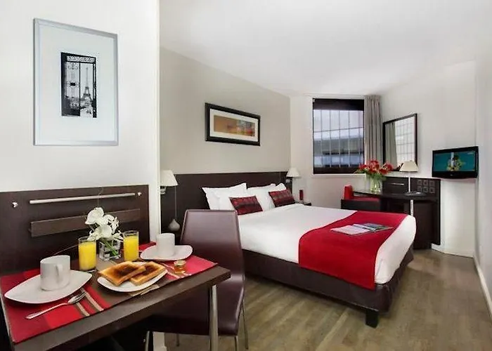 Citadines La Defense Paris מלון דירות 4*