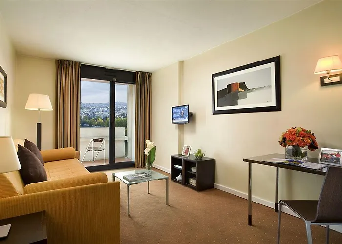 Citadines La Defense Paris מלון דירות 4*